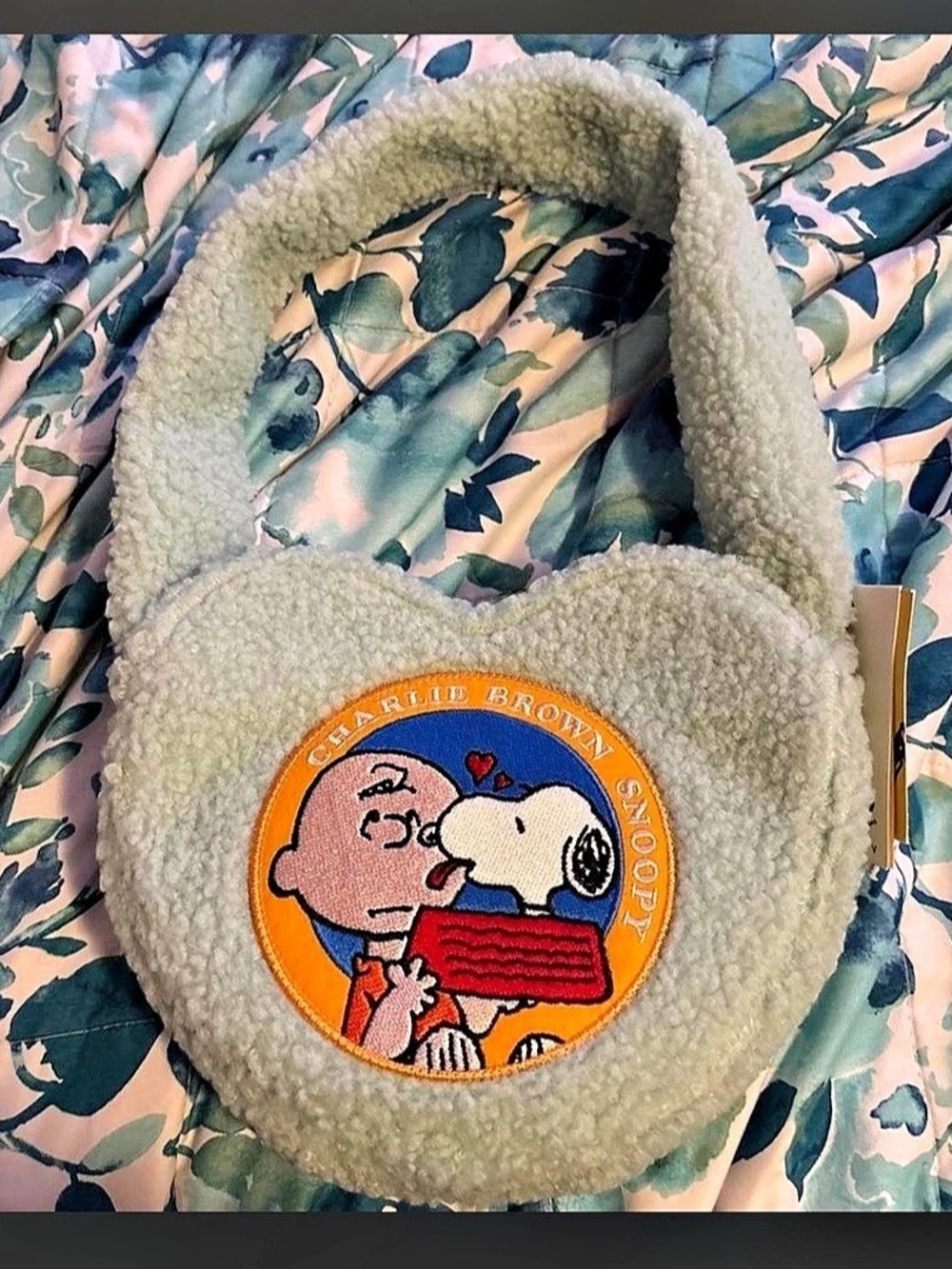 Peanuts Snoopy Fleece purse NWT